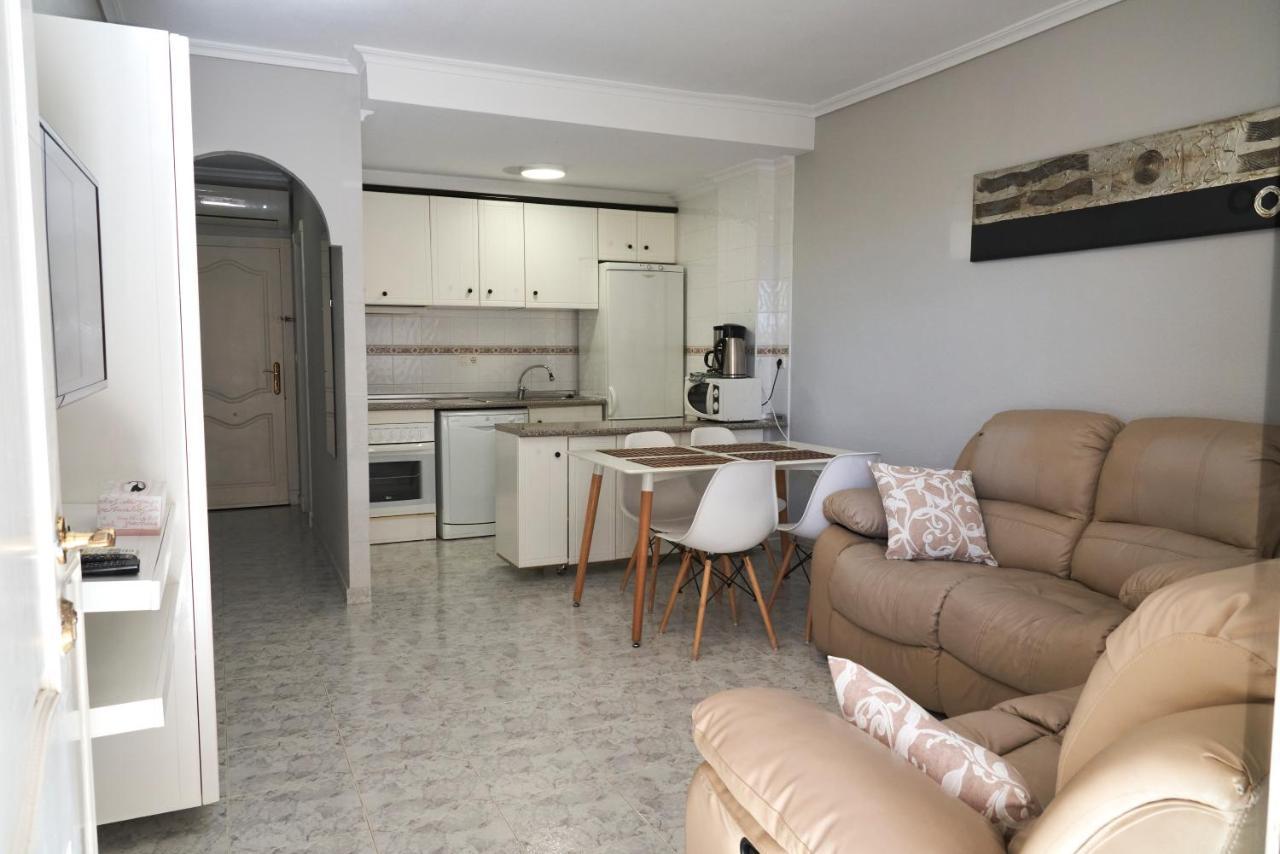 Apartment Altos De La Bahia X 또레비에하 외부 사진
